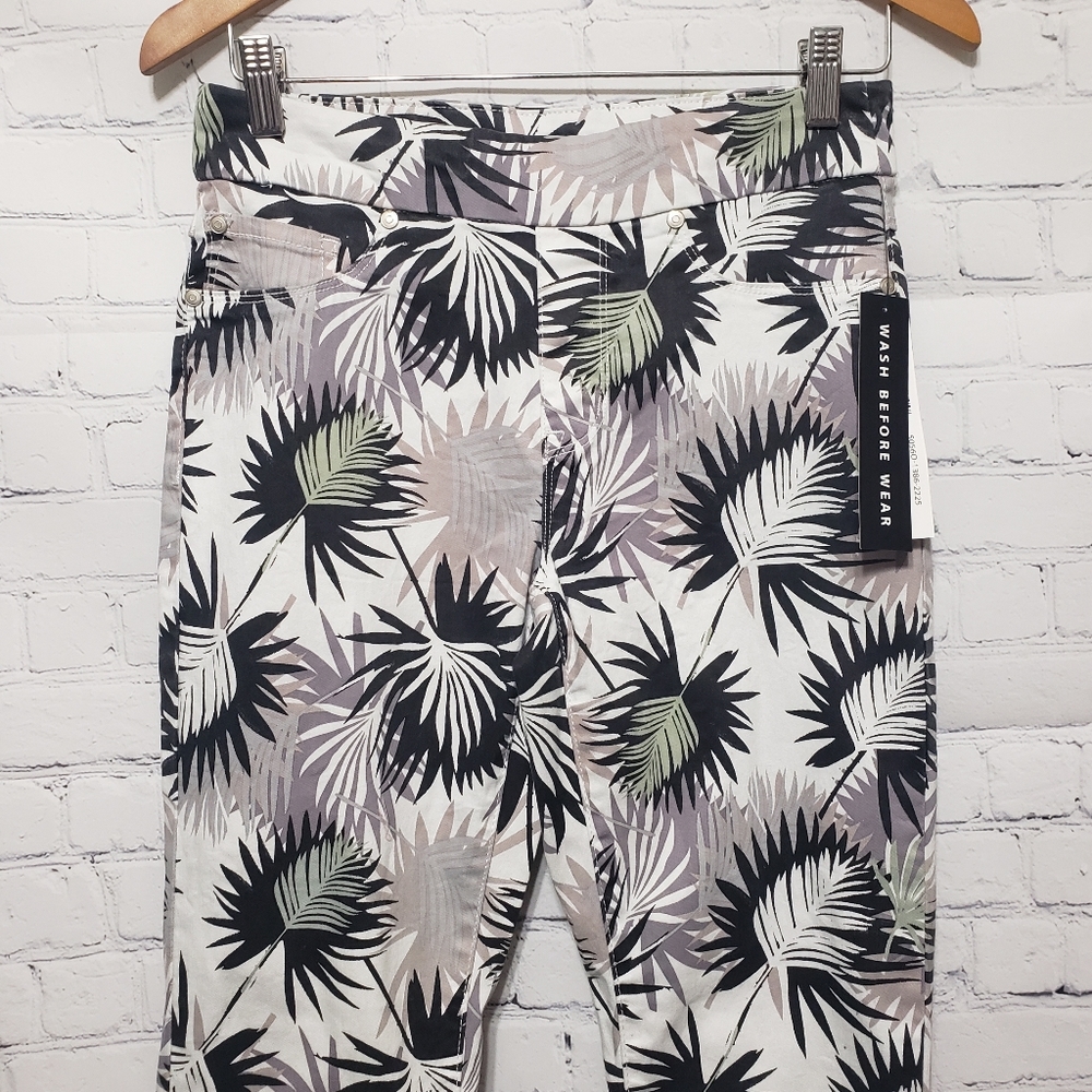 Tribal Jeans NWT Sz 4 Ankle Jegging in Jungle - Picture 3 of 11